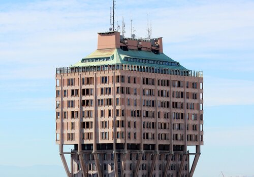 schiedel-case-studies-torre-velasca-milano-view