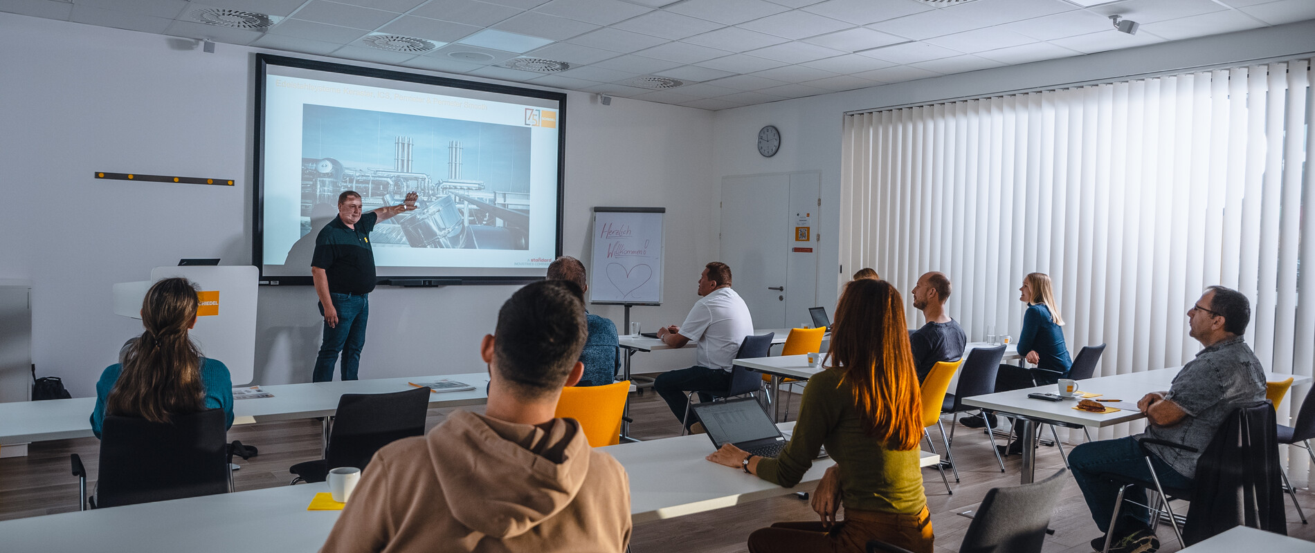 APERÇU DES FORMATIONS EN LOCATION