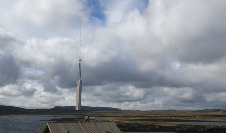 Image Title: If somebody hovers the image it appears.