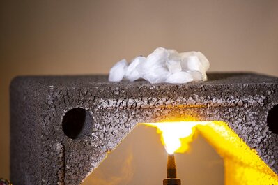 RESISTANT TO TEMPERATURE CHANGE