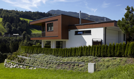 Lakóház ICS kéményekkel