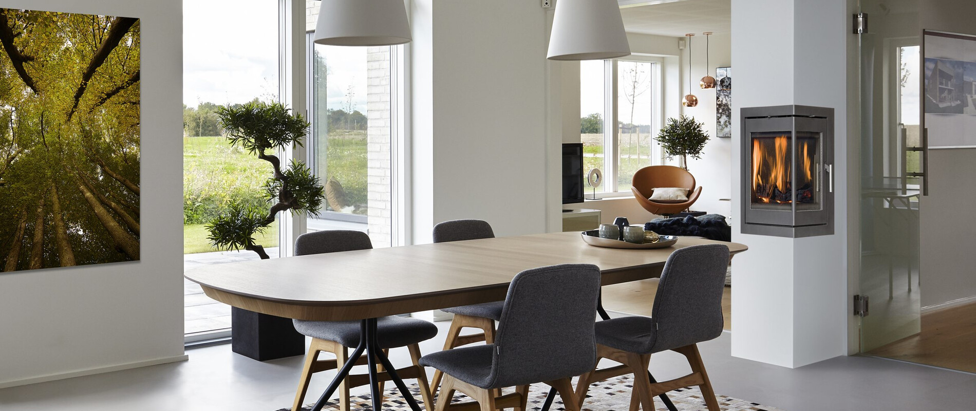 Image Title: If somebody hovers the image it appears.