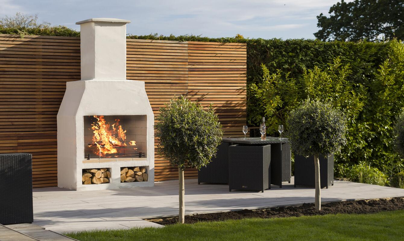 Garden fireplace large