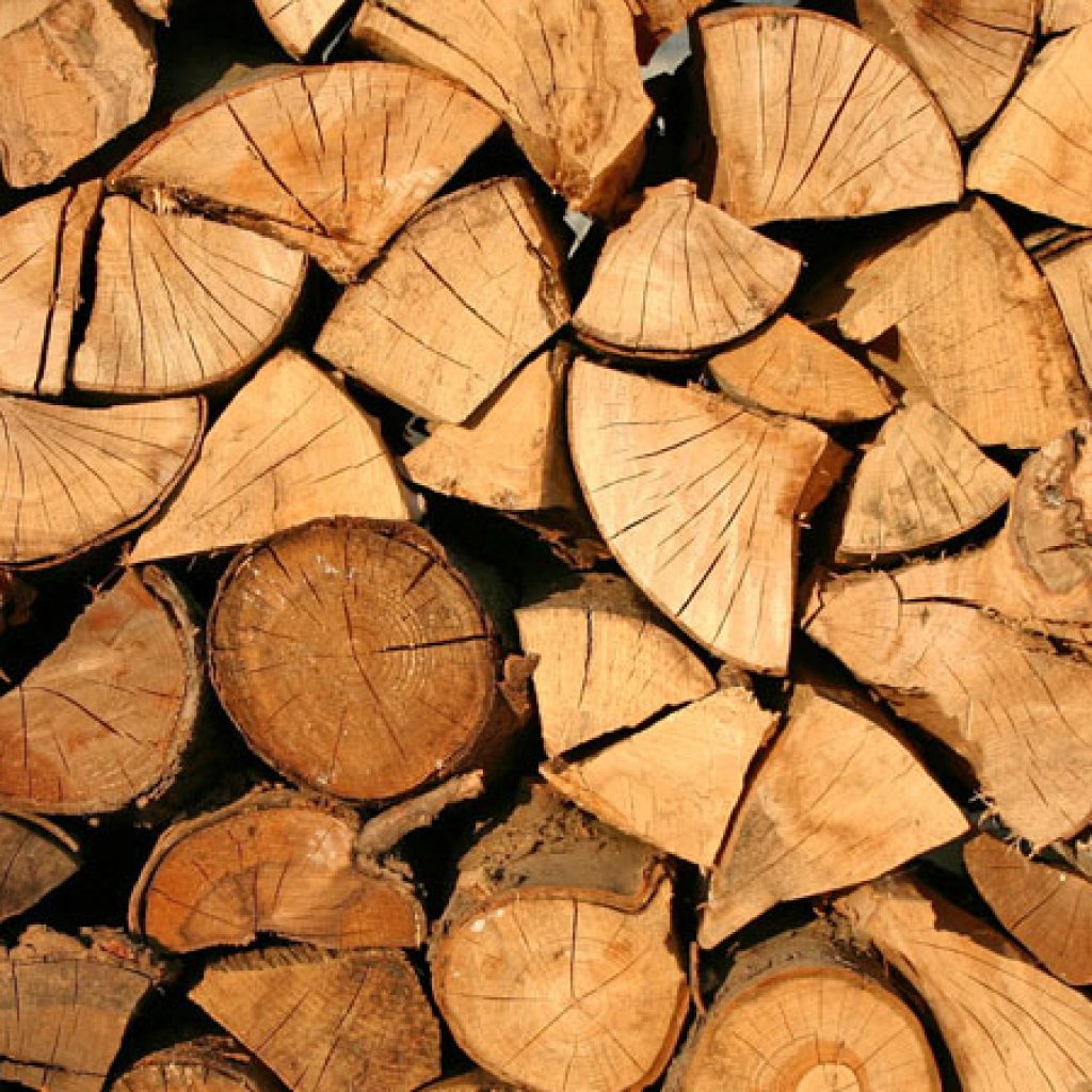 Low moisture wood